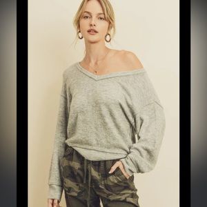 NWT Dress Forum Perfect Pullover Sweater Size M